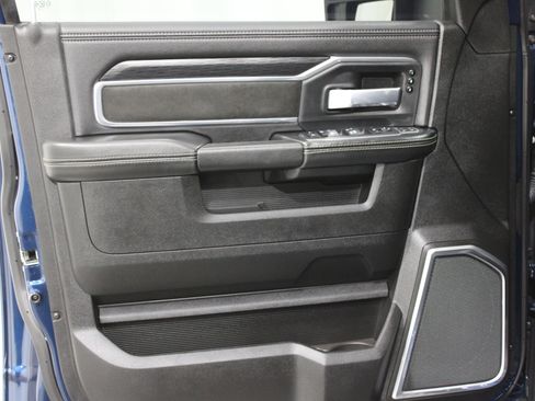 Used 2024 RAM 2500 Laramie w/ Night Edition image 6