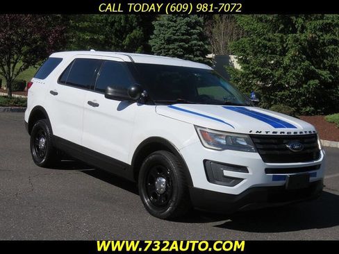 Used 2016 Ford Explorer 4WD Police Interceptor w/ Ready For The Road Package image 3