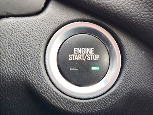 Certified 2022 Chevrolet Equinox LT image 22