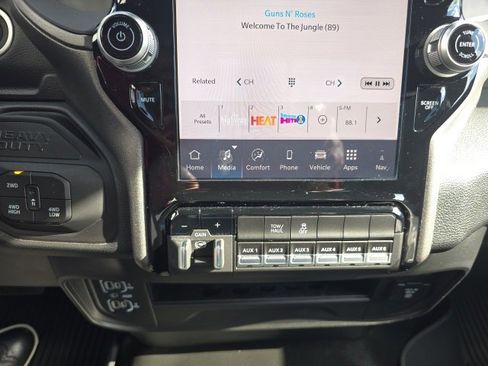 Used 2025 RAM 3500 Tradesman image 21