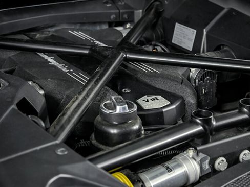 Used 2015 Lamborghini Aventador LP 700-4 AWD/4WD image 15