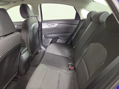 Certified 2022 Kia Forte LXS FWD image 14
