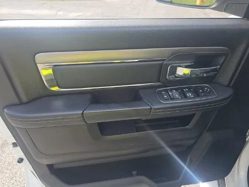 Used 2018 RAM 3500 Laramie w/ Sport Appearance Group AWD/4WD image 9