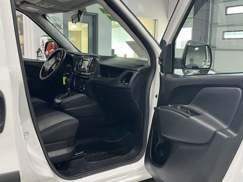 Used 2022 RAM ProMaster City Tradesman FWD image 10
