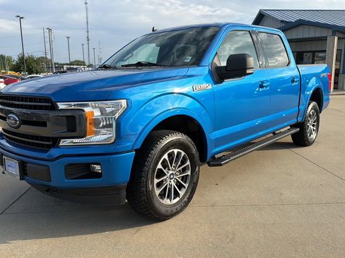 Used 2020 Ford F150 XLT w/ Equipment Group 302A Luxury AWD/4WD image 3