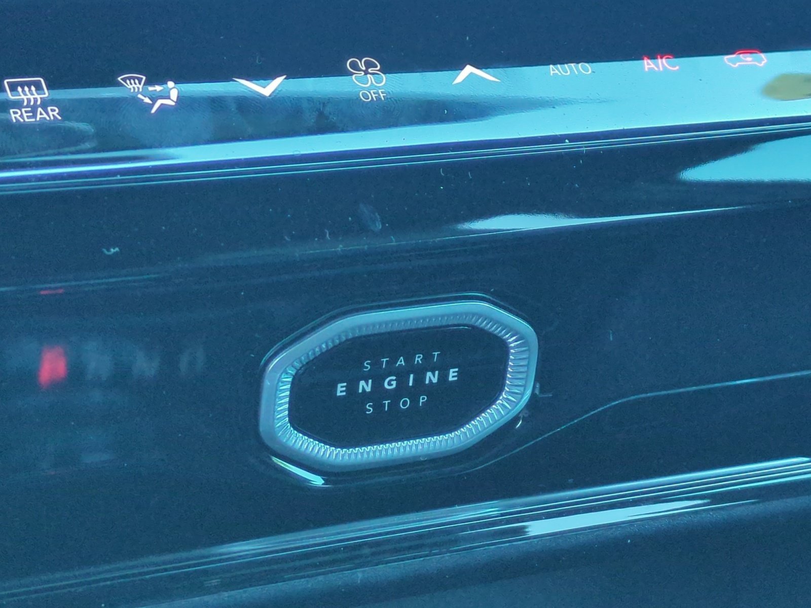 New 2026 Jeep Grand Cherokee Limited AWD/4WD image 30