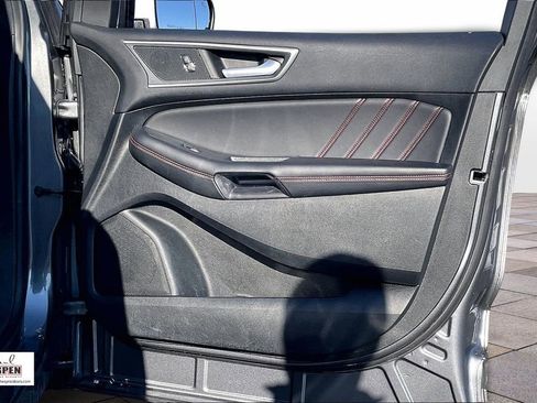 Used 2024 Ford Edge ST-Line image 23