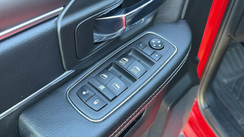 Used 2024 RAM 1500 Warlock w/ Trailer & Traction Group AWD/4WD image 13