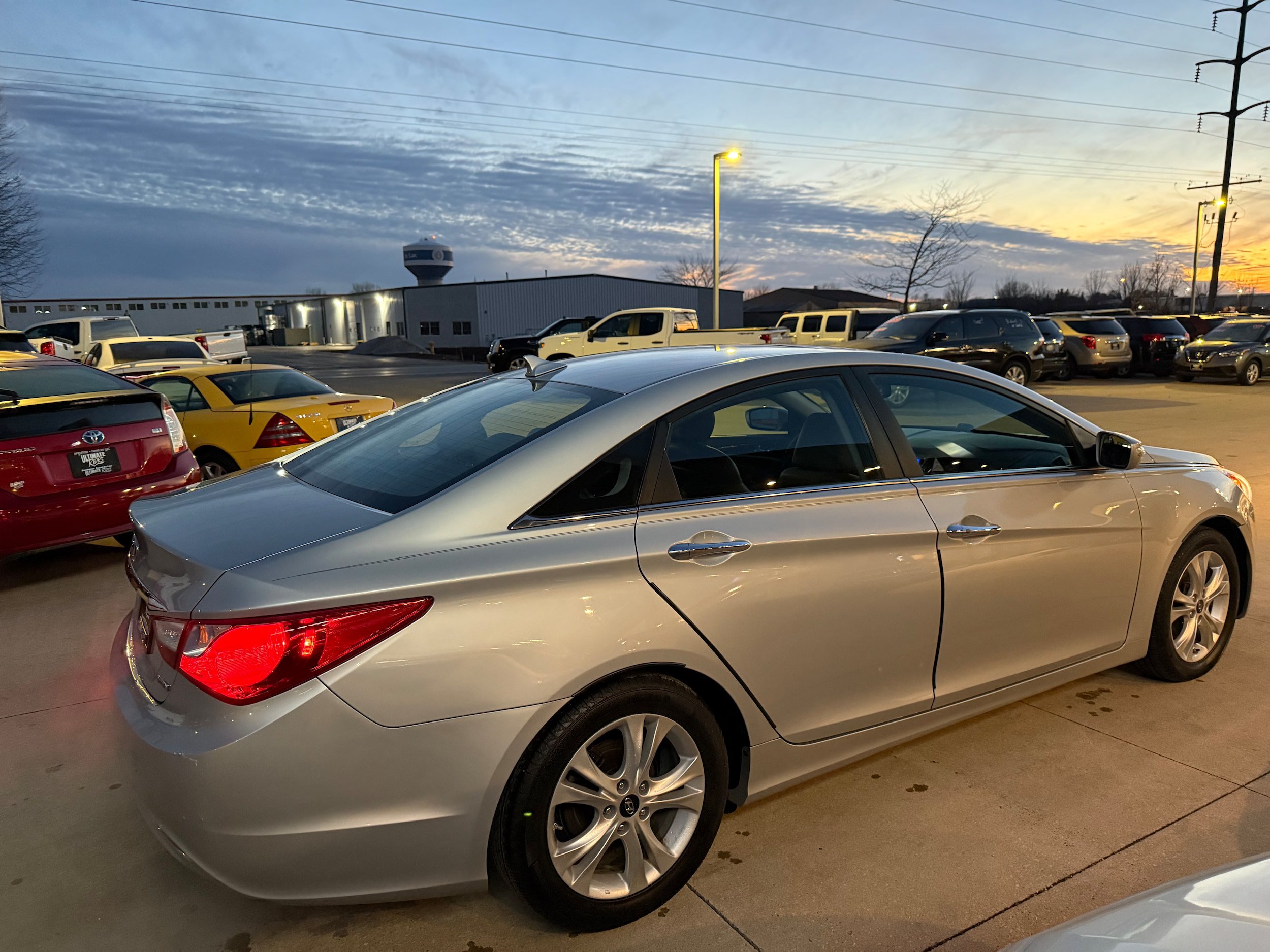 Used 2011 Hyundai Sonata Limited FWD image 5
