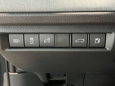 New 2026 Toyota Camry LE FWD image 31
