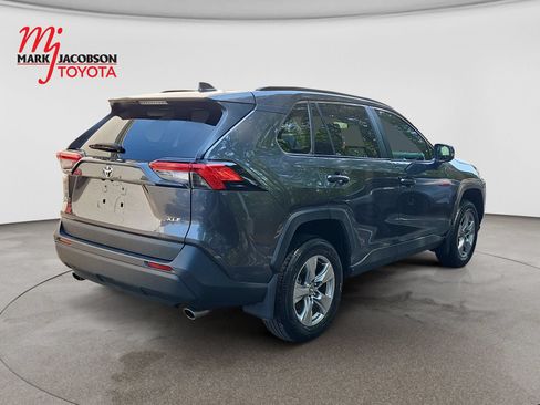 Used 2023 Toyota RAV4 XLE FWD image 5