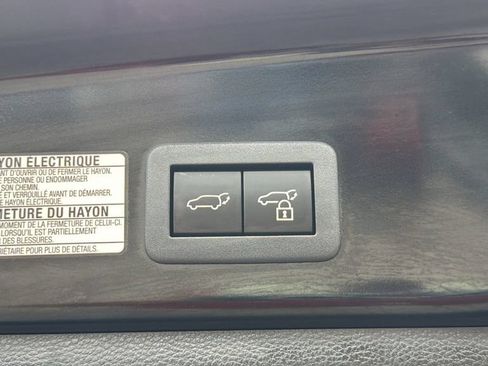 Used 2024 Toyota Corolla Cross AWD Hybrid image 21