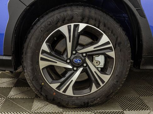 Used 2025 Subaru Crosstrek 2.0i Premium image 46