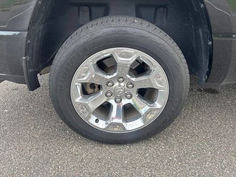 Used 2022 RAM 1500 Big Horn AWD/4WD image 10