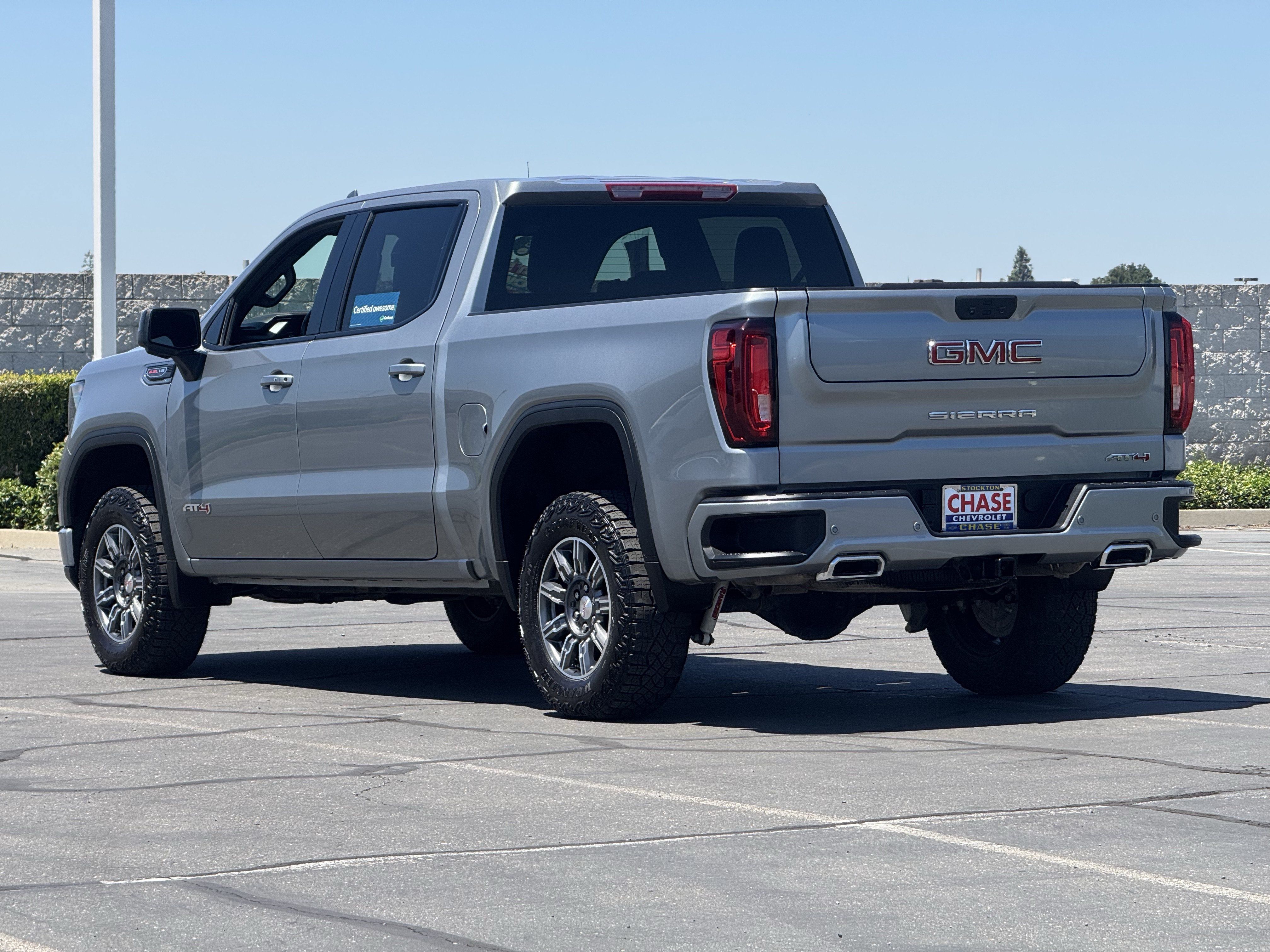 Certified 2025 GMC Sierra 1500 AT4 AWD/4WD image 5
