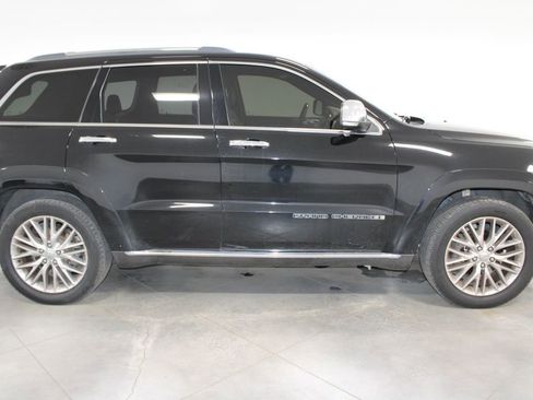 Used 2017 Jeep Grand Cherokee Summit image 11