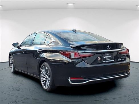 Certified 2021 Lexus ES 300h w/ Premium Package image 22