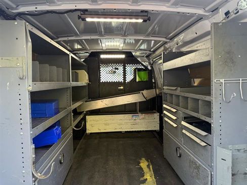 Used 2014 Ford E-150 and Econoline 150 w/ Power Group RWD image 38