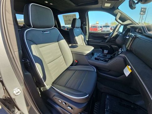 New 2026 GMC Sierra 1500 AT4X AWD/4WD image 17