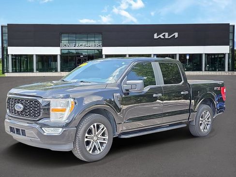 Used 2021 Ford F150 XL w/ STX Appearance Package RWD image 2