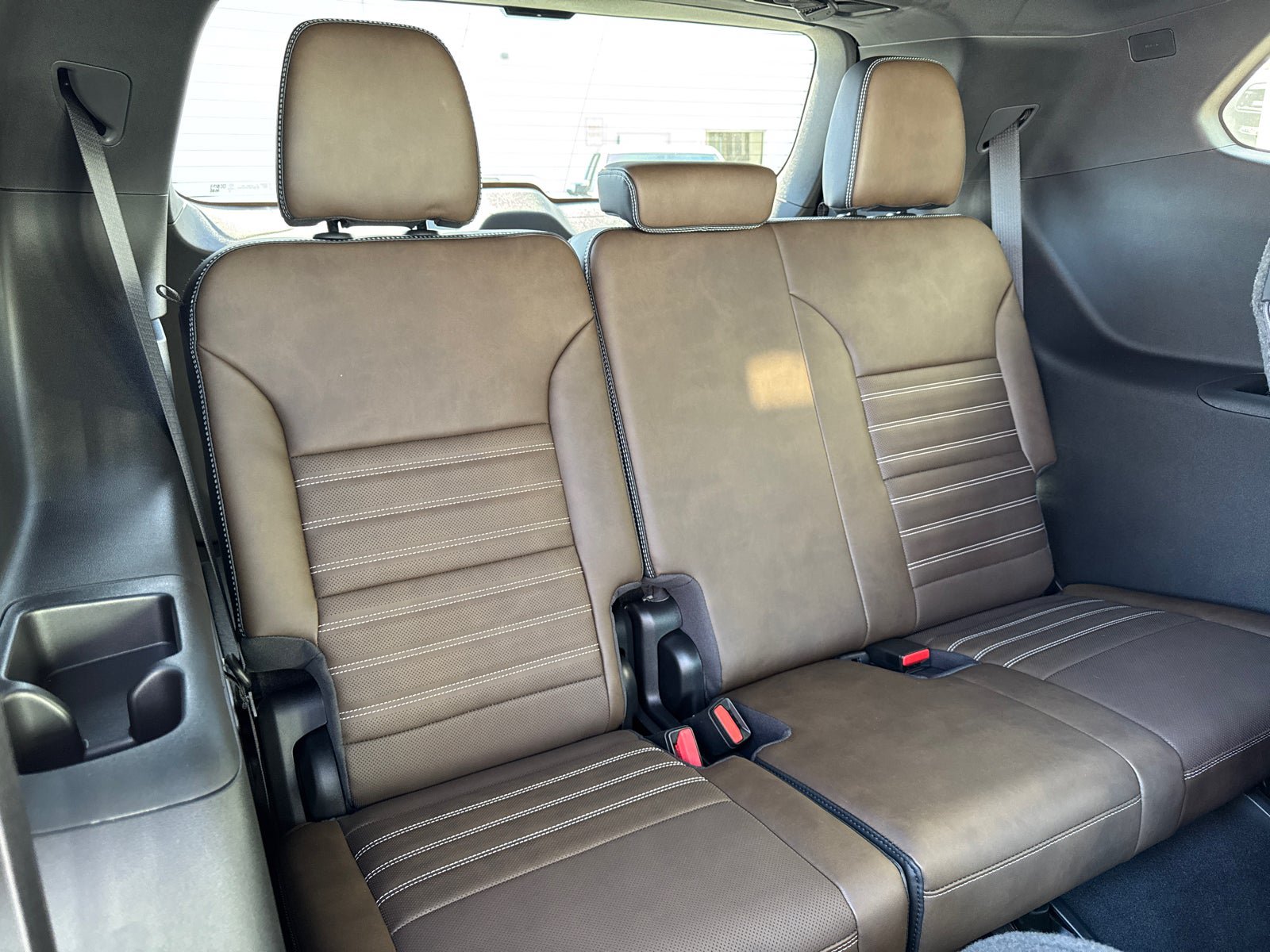 Used 2026 GMC Acadia Denali Ultimate w/ LPO, Illumination Package AWD/4WD image 18