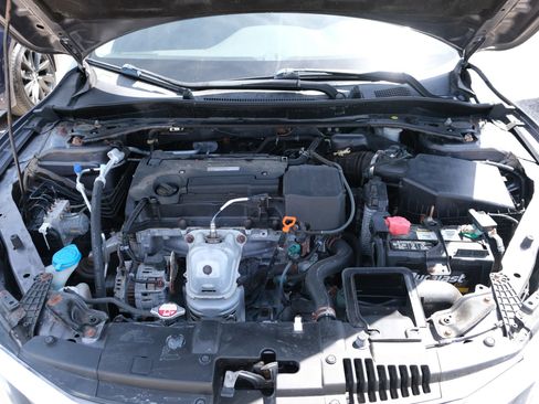 Used 2017 Honda Accord EX image 48