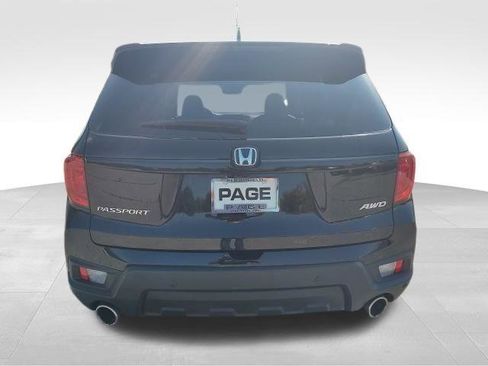 Certified 2024 Honda Passport EX-L image 32