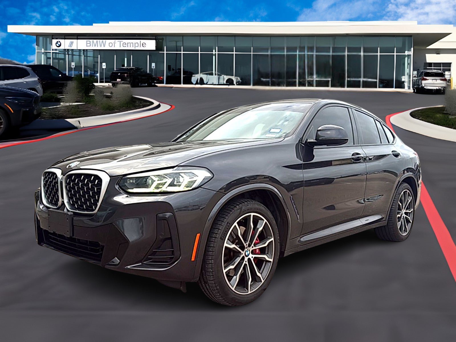 Used 2022 BMW X4 xDrive30i AWD/4WD image 1