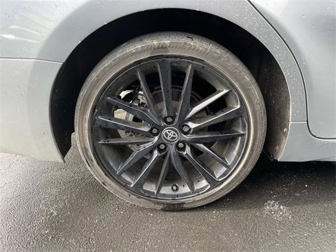 Used 2024 Toyota Camry XSE image 8