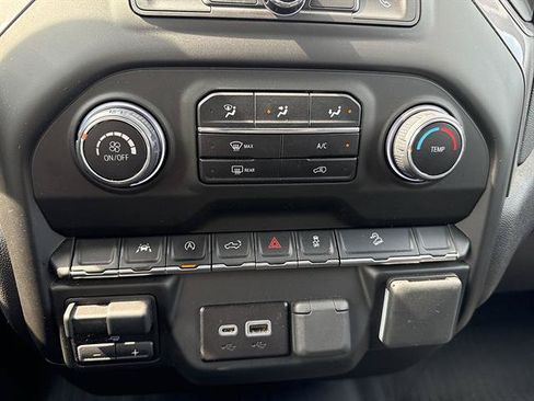 Used 2025 Chevrolet Silverado 1500 Custom Trail Boss w/ Turbomax Blackout Package AWD/4WD image 61