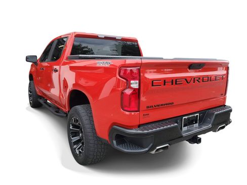 Used 2021 Chevrolet Silverado 1500 LT Trail Boss w/ Bed Protection Package AWD/4WD image 3