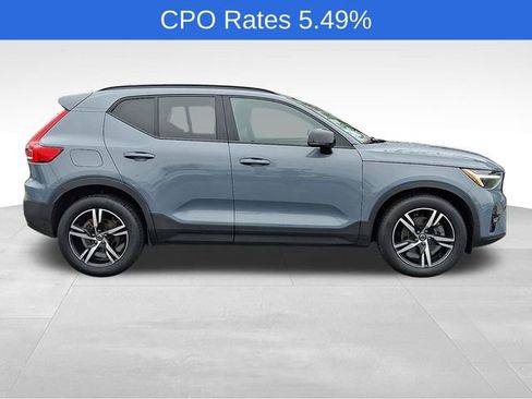 Certified 2023 Volvo XC40 B5 Plus w/ Climate Package AWD/4WD image 9