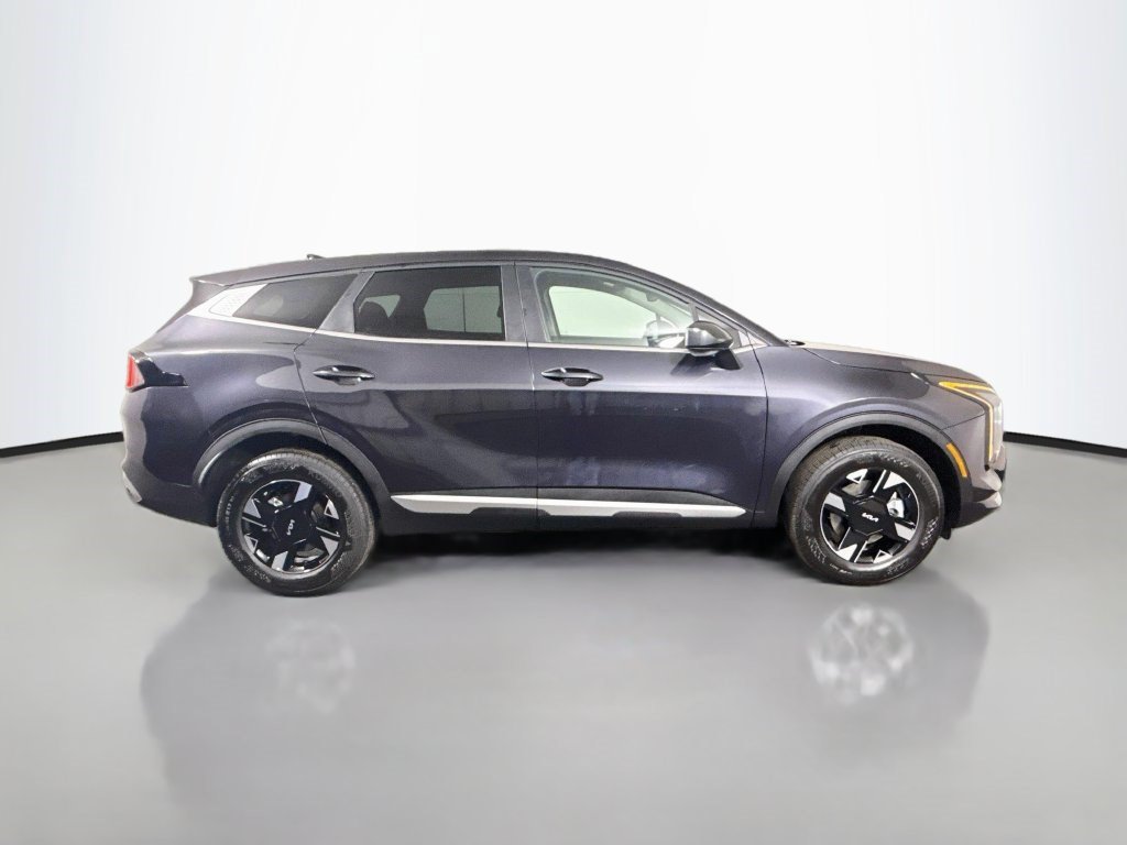 Used 2026 Kia Sportage LX AWD/4WD image 11