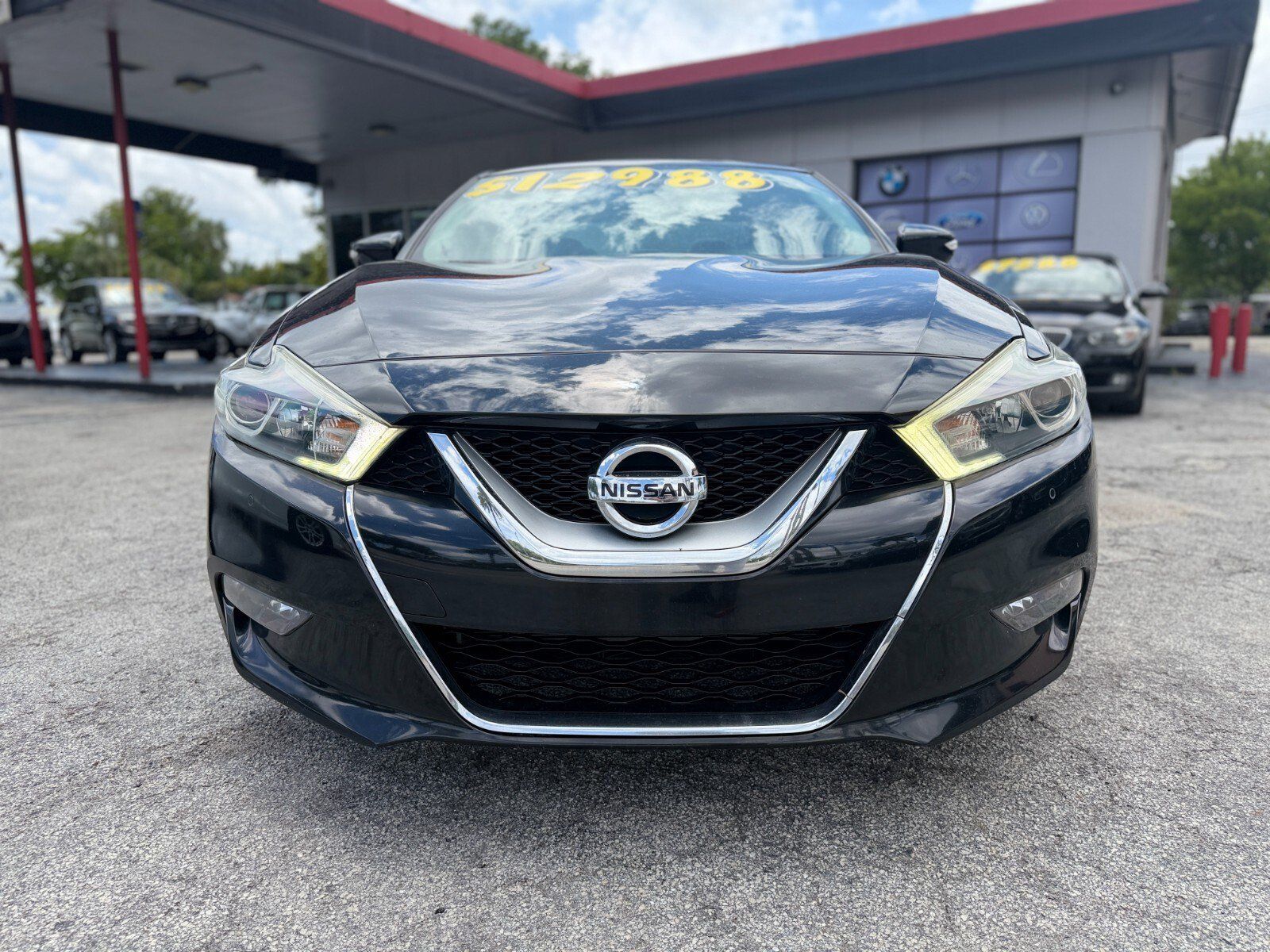 Used 2017 Nissan Maxima SR w/ Midnight Edition FWD image 8