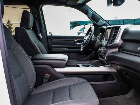 Used 2023 RAM 1500 Big Horn AWD/4WD image 39