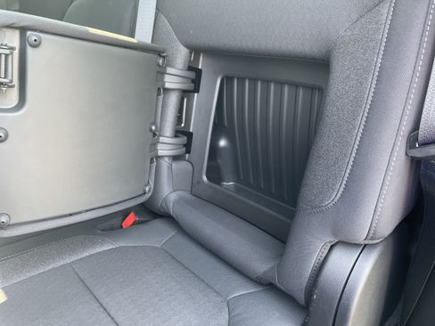 Used 2019 Chevrolet Silverado 1500 LT w/ All-Star Edition AWD/4WD image 40