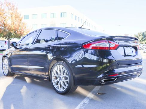 Used 2015 Ford Fusion SE image 5