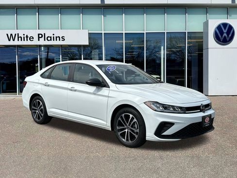 New 2025 Volkswagen Jetta Sport FWD image 1