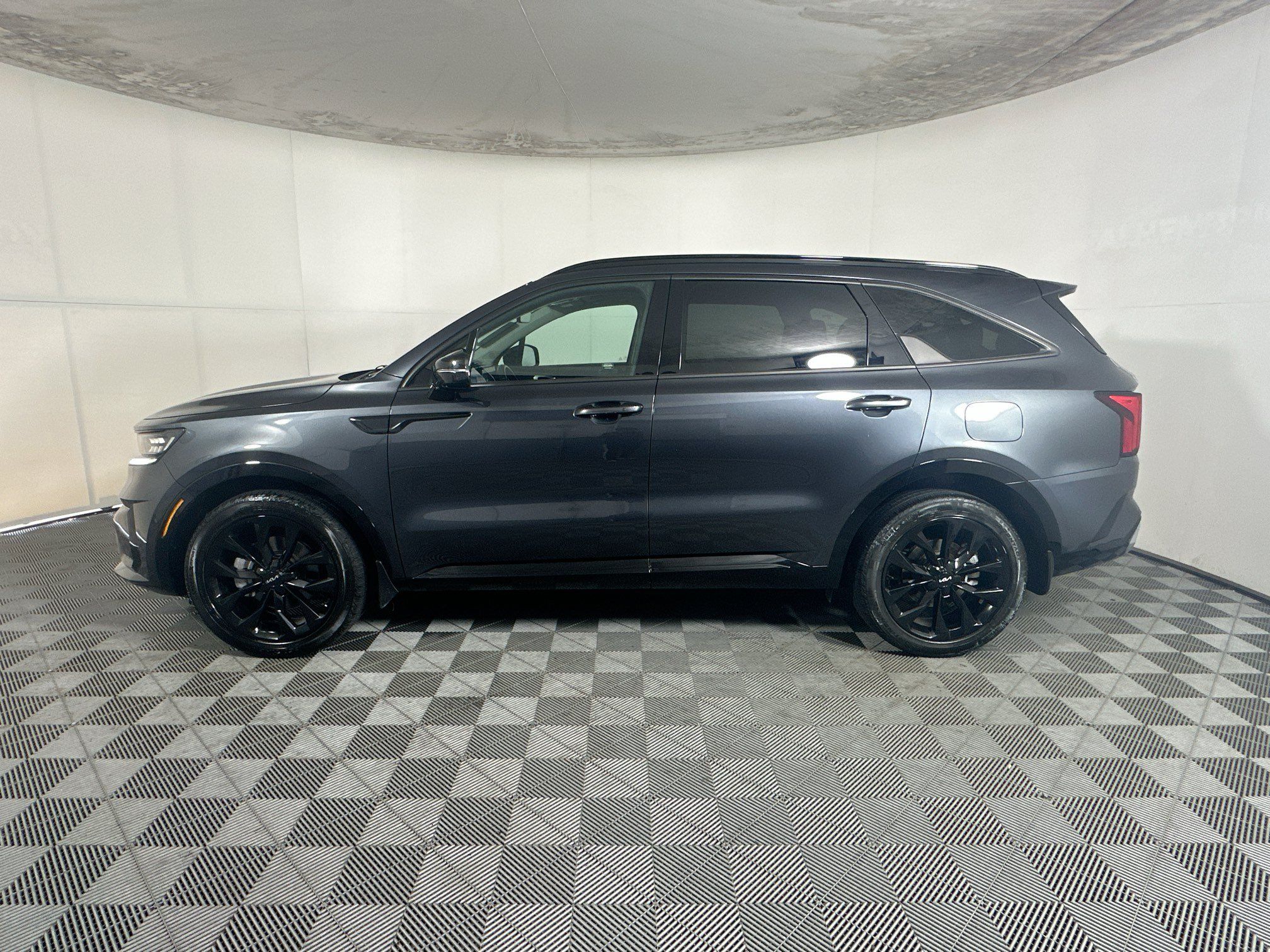 Used 2023 Kia Sorento SX FWD image 6
