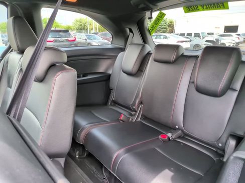 Used 2025 Honda Odyssey Sport-L image 16