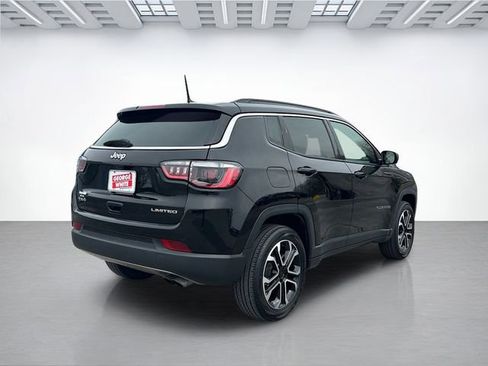 Used 2022 Jeep Compass Limited AWD/4WD image 4