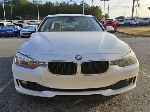 Used 2014 BMW 320i Sedan image 2