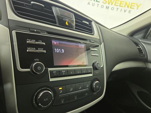 Used 2018 Nissan Altima 2.5 S w/ S Convenience Package image 19