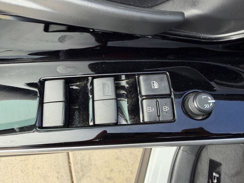 Used 2024 Toyota bZ4X XLE image 20