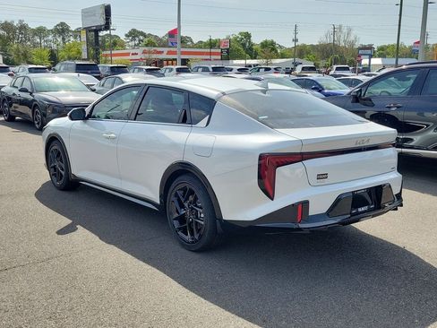 New 2026 Kia K4 GT-Line Turbo image 4