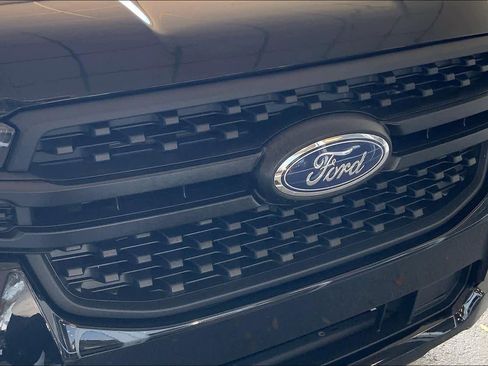 Used 2024 Ford Ranger XL image 32