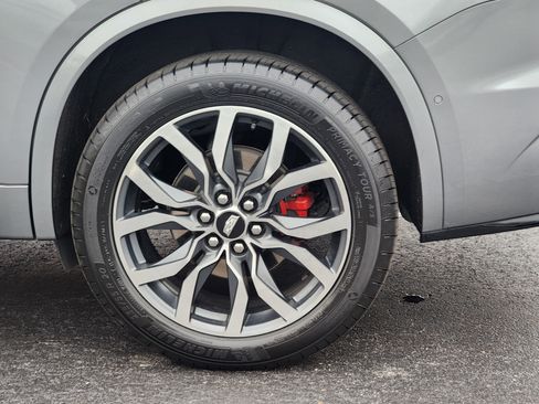 Used 2023 Cadillac XT6 Sport w/ Platinum Package image 11