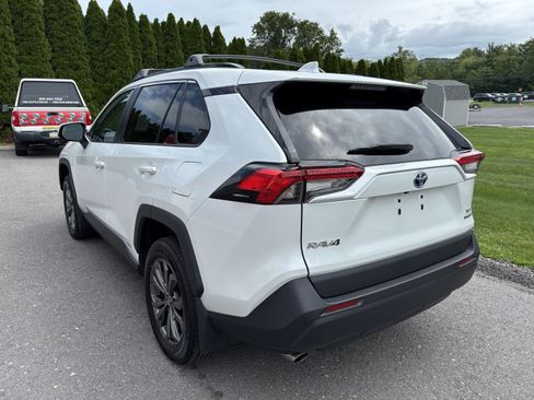 Certified 2024 Toyota RAV4 XLE Premium w/ Weather Package AWD/4WD image 6