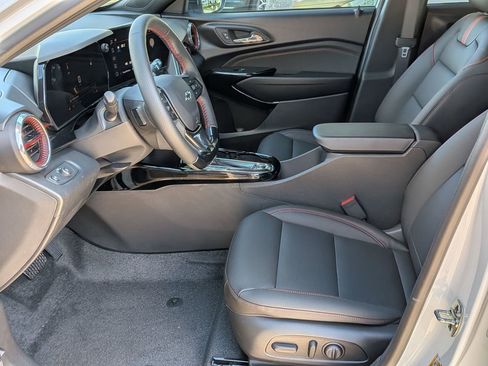 New 2026 Chevrolet Trax RS w/ Driver Confidence Package image 18