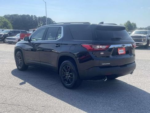 Used 2020 Chevrolet Traverse LT FWD image 6